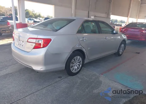 2012 Toyota Camry Le z USA, uszkodzony, nr VIN 4T1BF1FK3CU037686